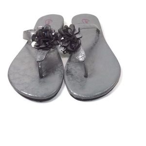 CANDIES womens slides mules size XL 11 Gray/Silver